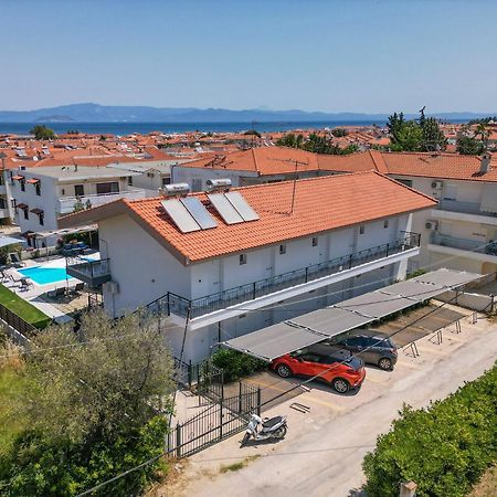 Maritina Studios Pefkochori Exterior photo
